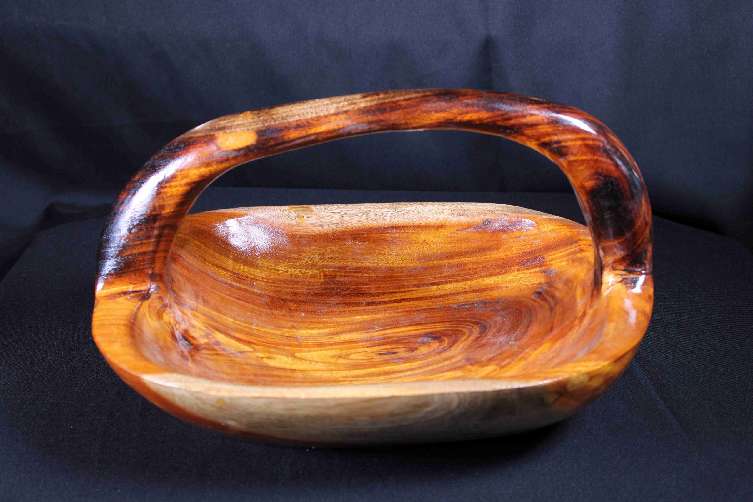 Gamela de Madeira