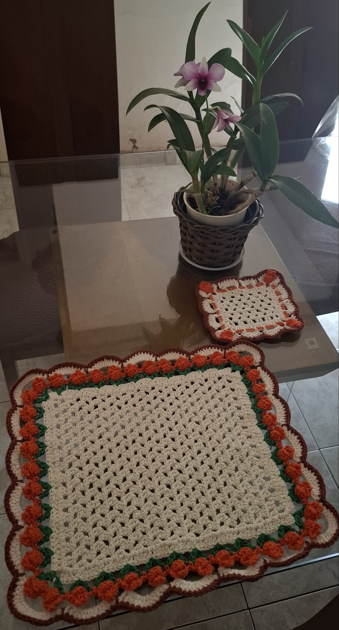Jogo de sousplat de crochê