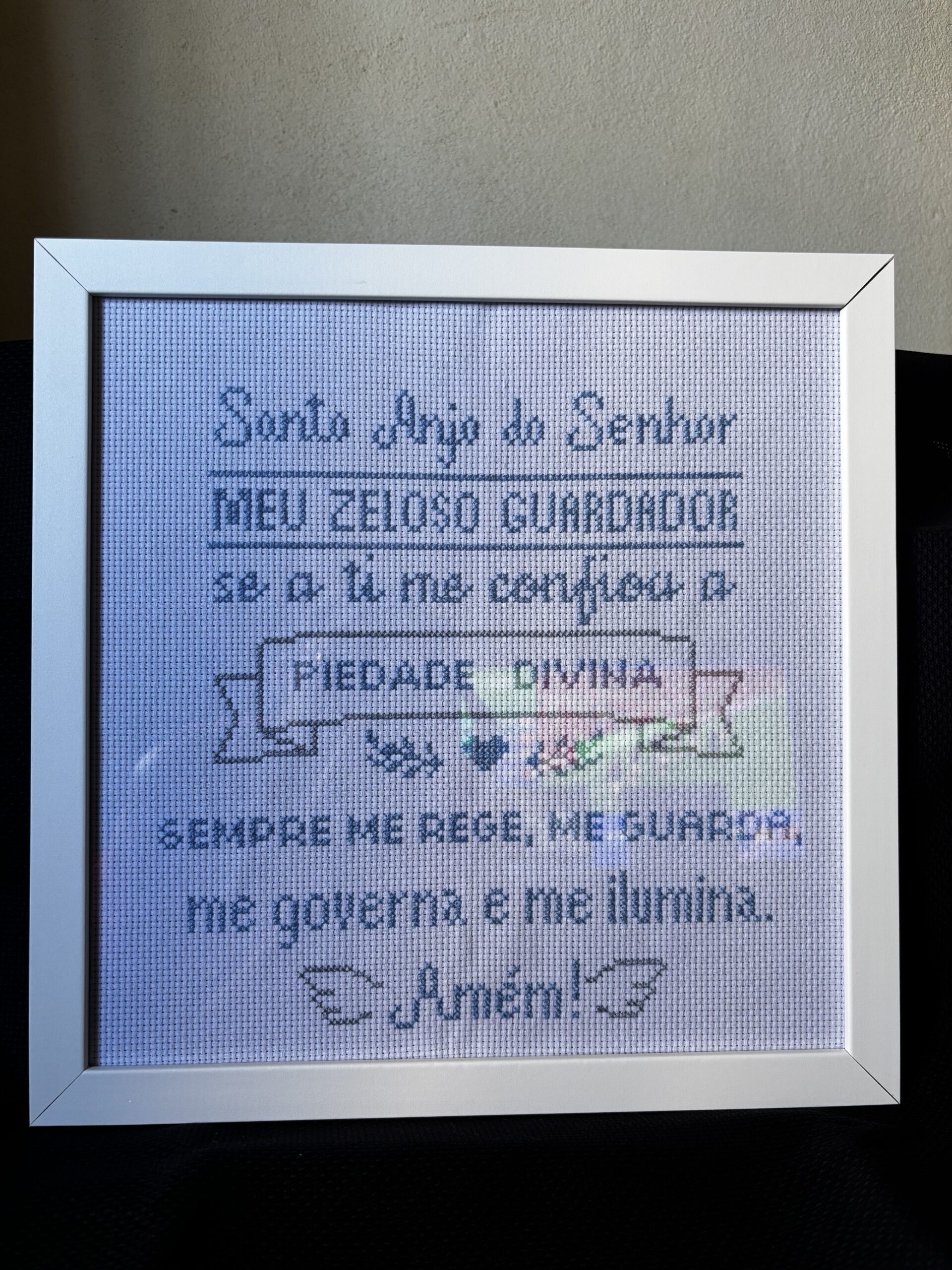Quadro Santo Anjo em Ponto Cruz - 30x30cm - Image 2
