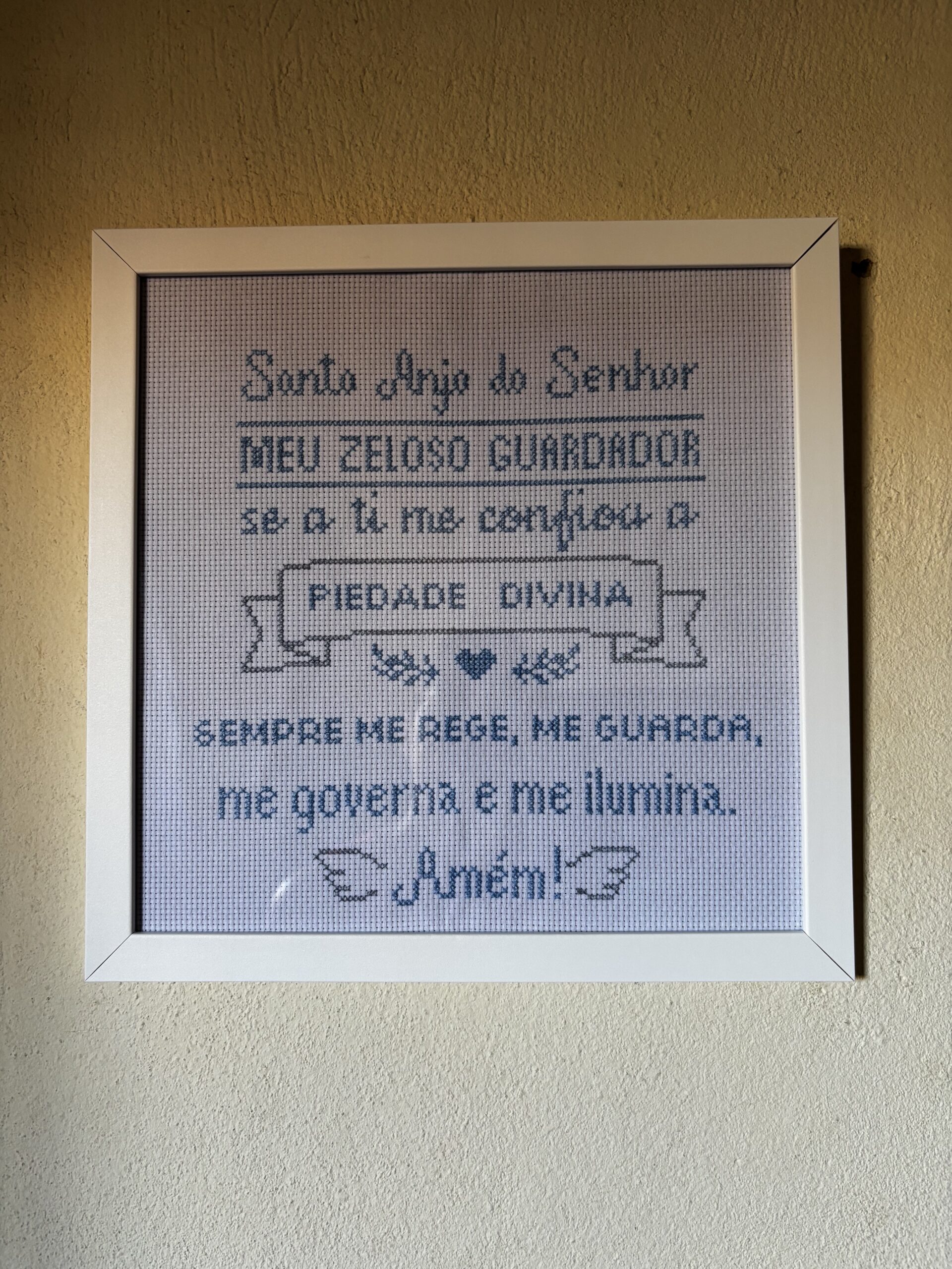 Quadro Santo Anjo em Ponto Cruz - 30x30cm - Image 5