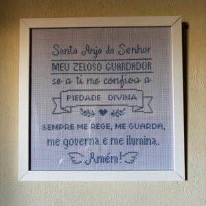 Quadro Santo Anjo em Ponto Cruz - 30x30cm